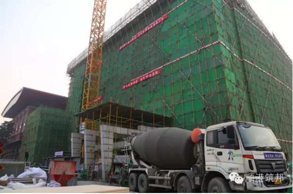 北京十一学校筑粒混凝土屋面保温工程